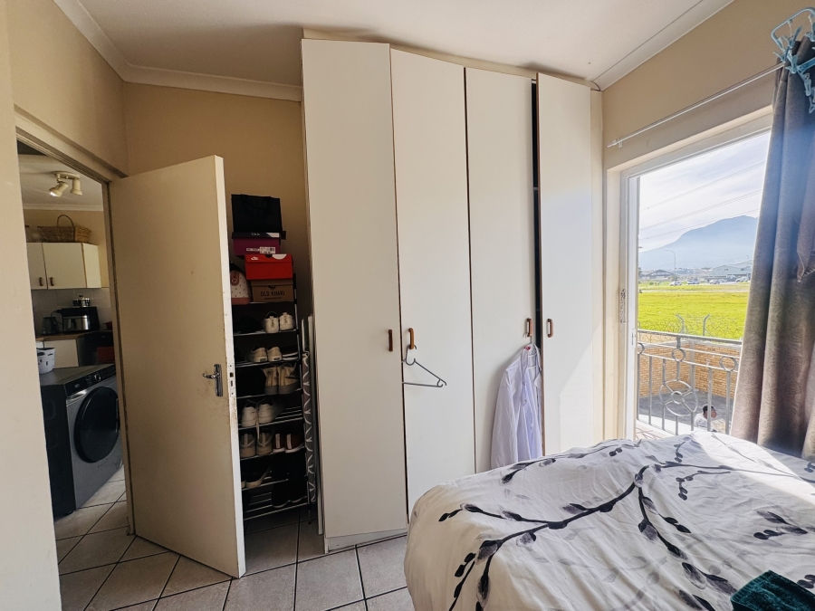 To Let 2 Bedroom Property for Rent in Rome Western Cape
